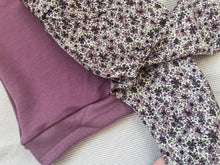 Load image into Gallery viewer, Joggers - purple-y floral
