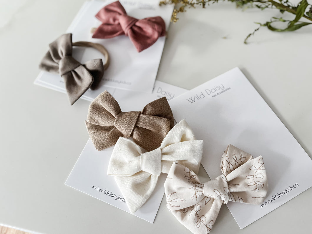 One Little bow - neutral floral